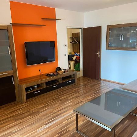 Ferienwohnung Anton Bruckner Lounge L Free Parking Linz Exterior foto